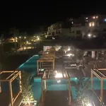 Monika Playa Macenas *